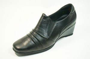 Japan-made pumps out no sore tired valgus toe wedge